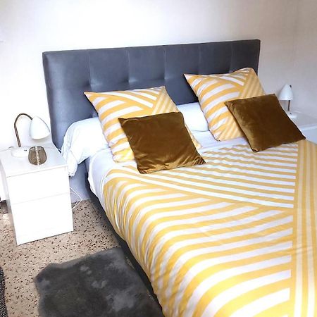 A 10Mn Des Arenes F2 Au Calme Avec Garage Gratuit Lägenhet Nîmes Exteriör bild
