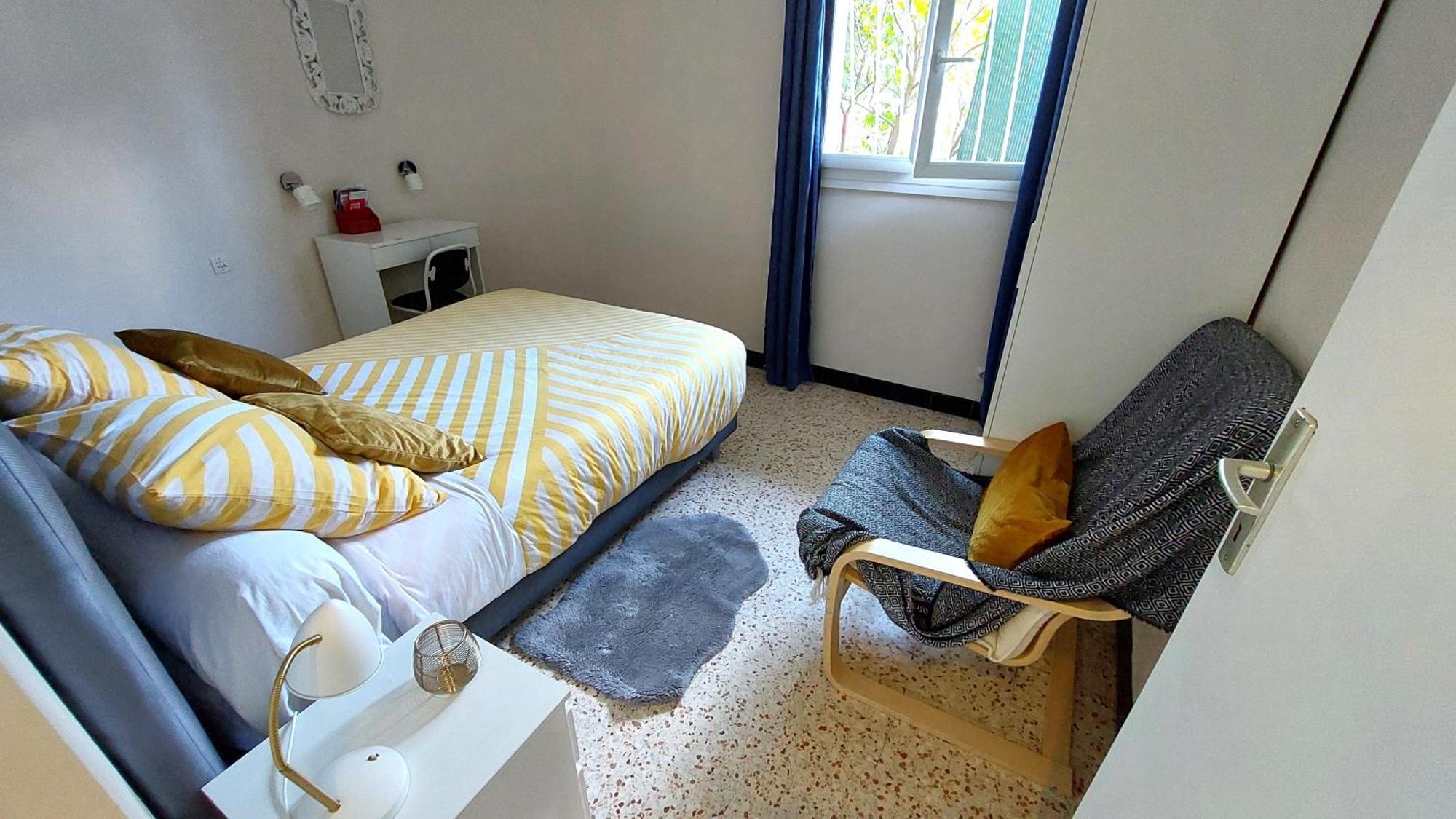 A 10Mn Des Arenes F2 Au Calme Avec Garage Gratuit Lägenhet Nîmes Exteriör bild