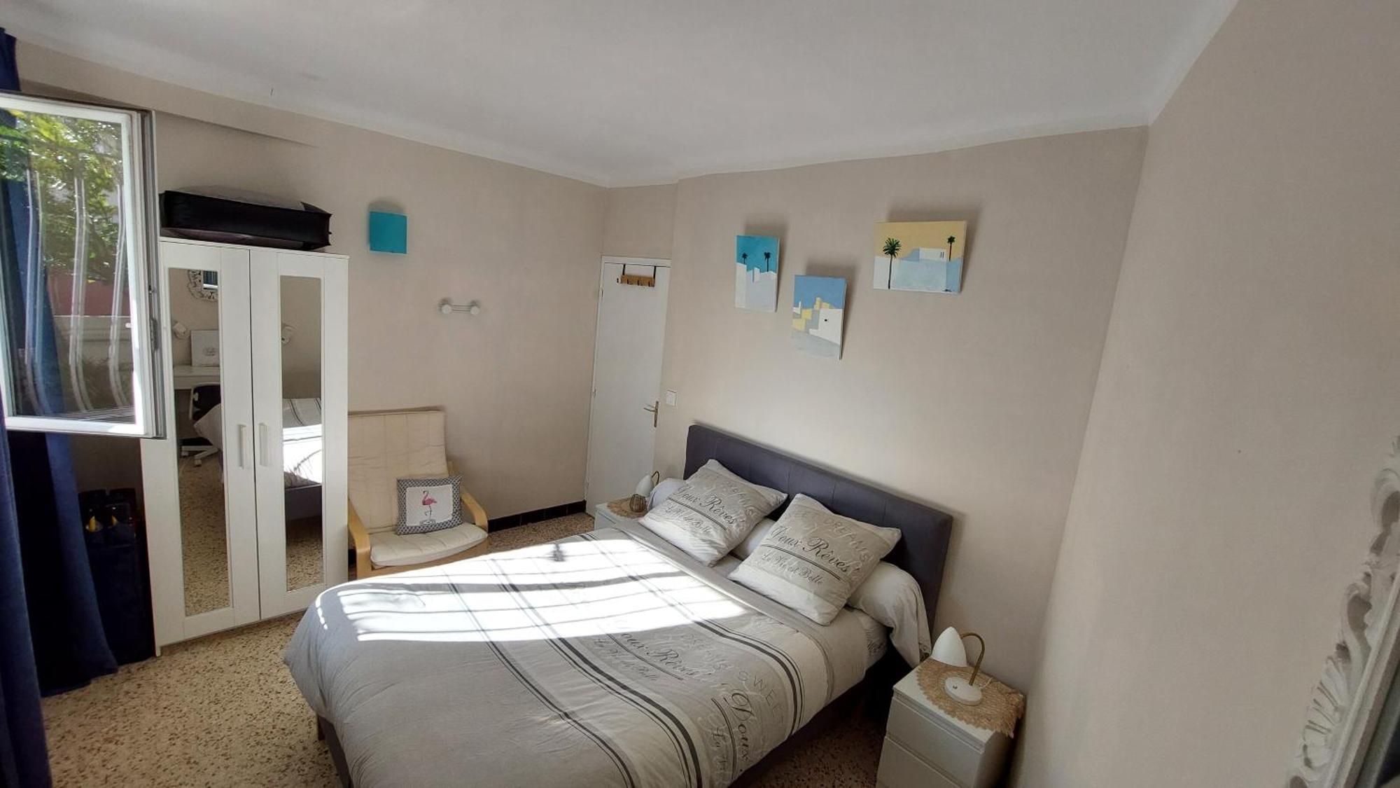 A 10Mn Des Arenes F2 Au Calme Avec Garage Gratuit Lägenhet Nîmes Exteriör bild